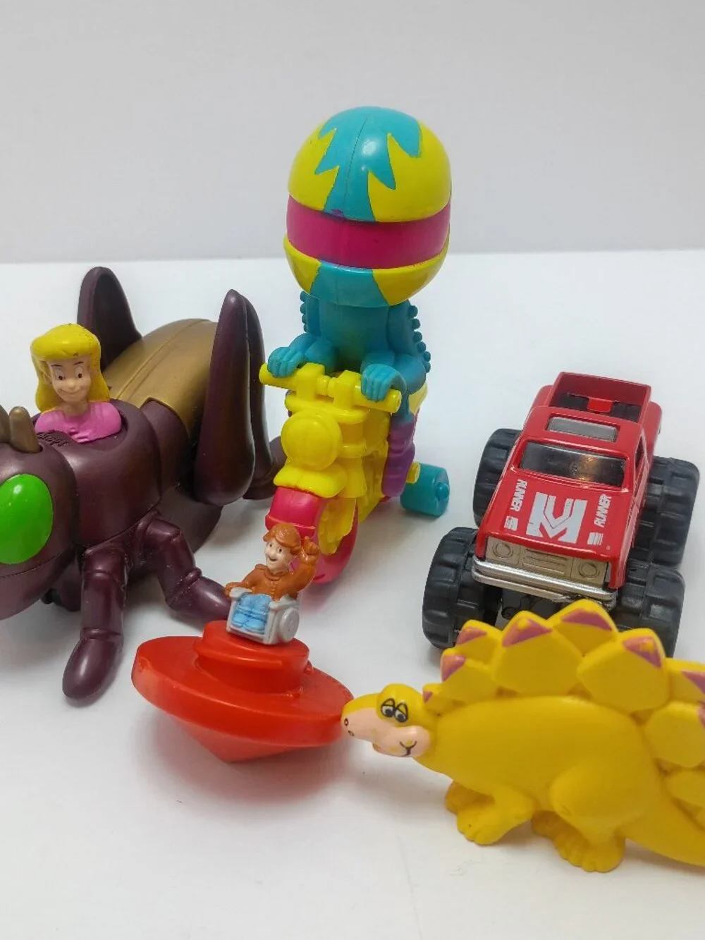 Retro McDs BK Wendys 90s Lot of 5 Collectable Toys Flintstones Kids Club AS IS